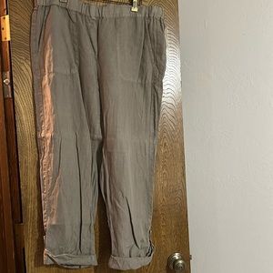 Khaki linen capris